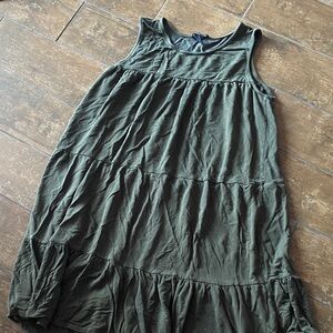 Chelsea & Theodore Olive Green Tiered Knit Tank Dress. Size 1X. Some wash/wear.